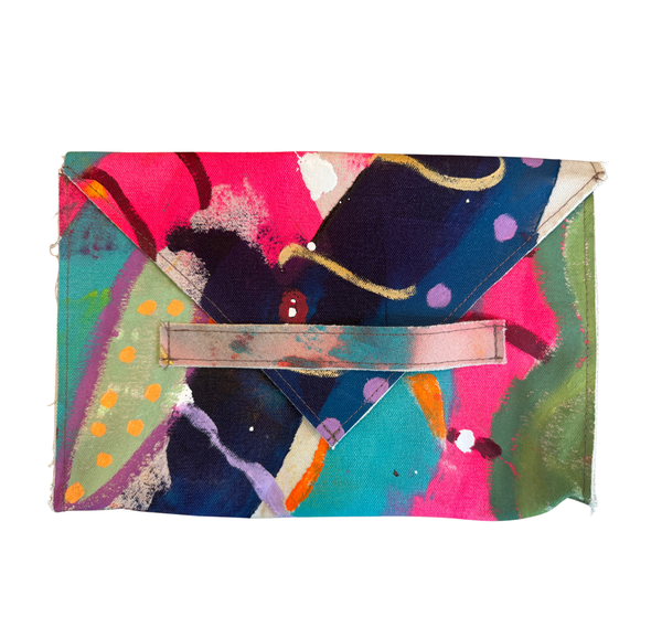 Kelly Campbell x Alexis Sones 21/40