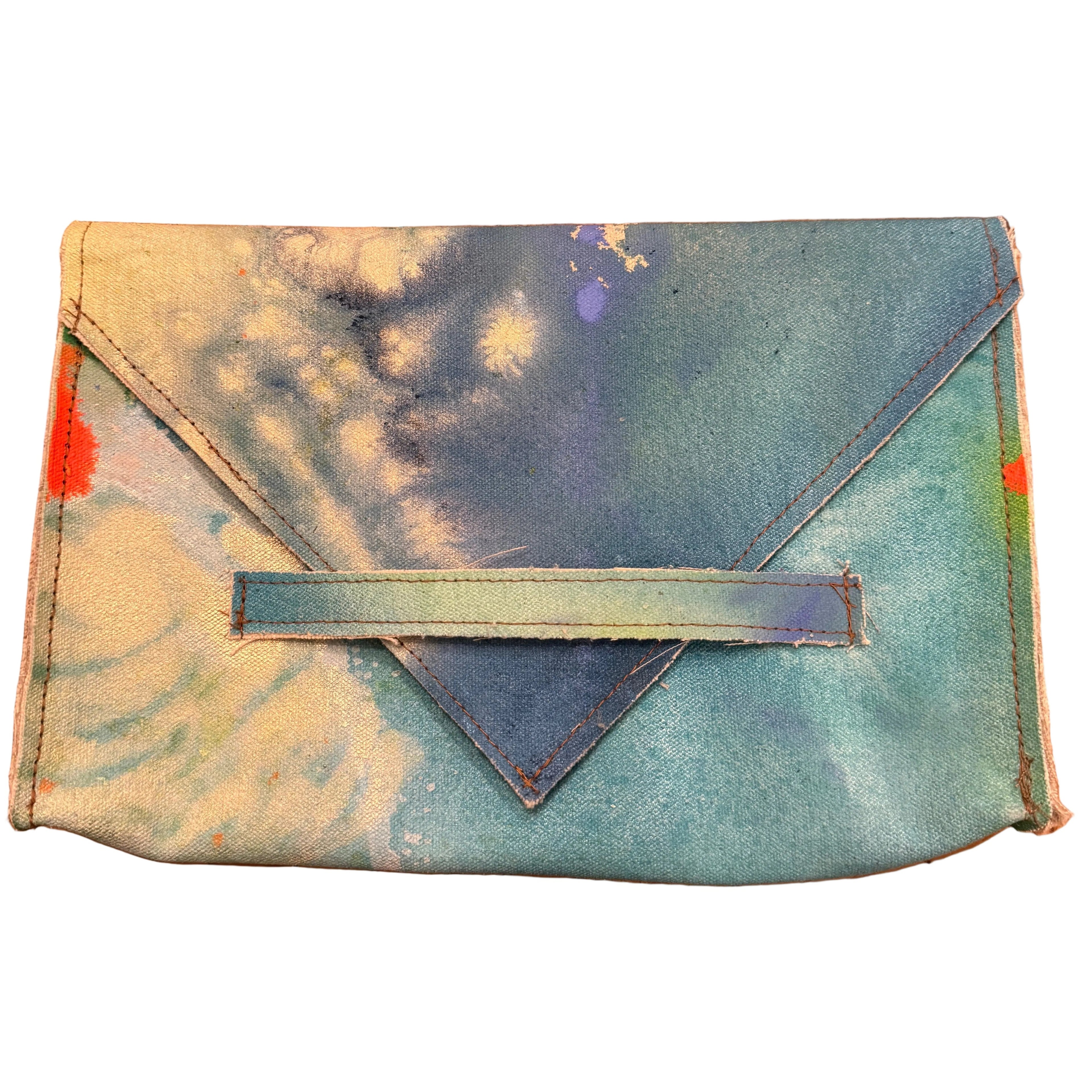 Kelly Campbell x Sara Carter 28/40