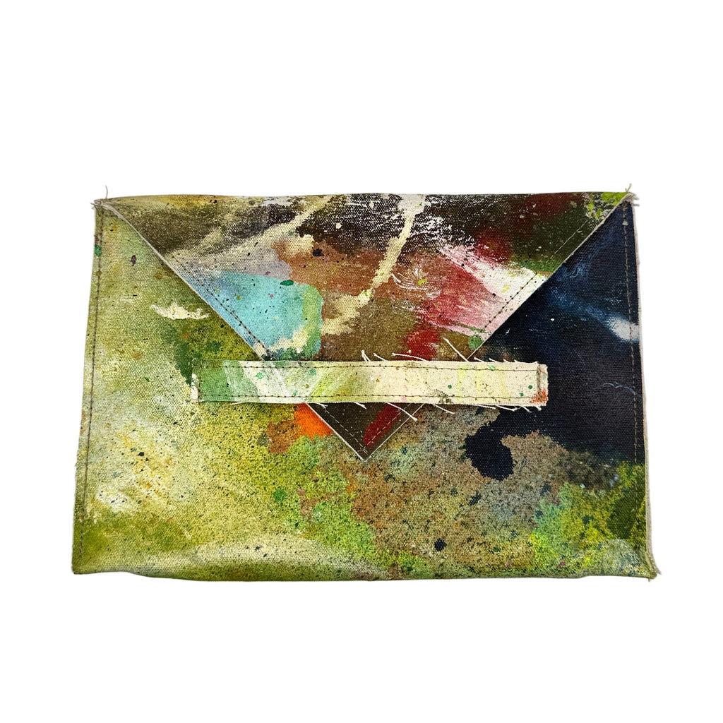 Kelly Campbell x Sara Carter 8/40