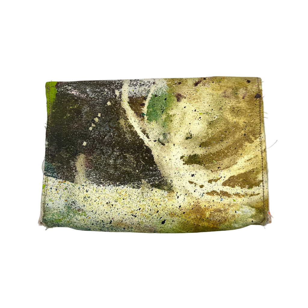 Kelly Campbell x Sara Carter 8/40