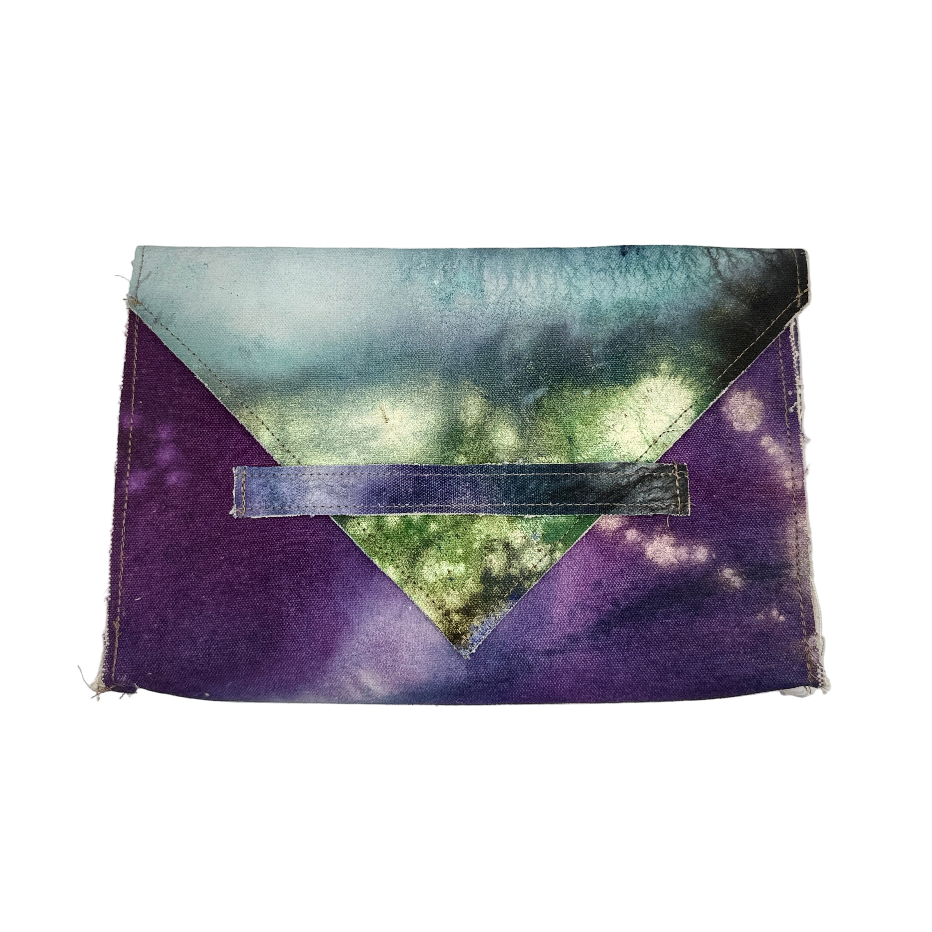 Kelly Campbell x Sara Carter 3/40