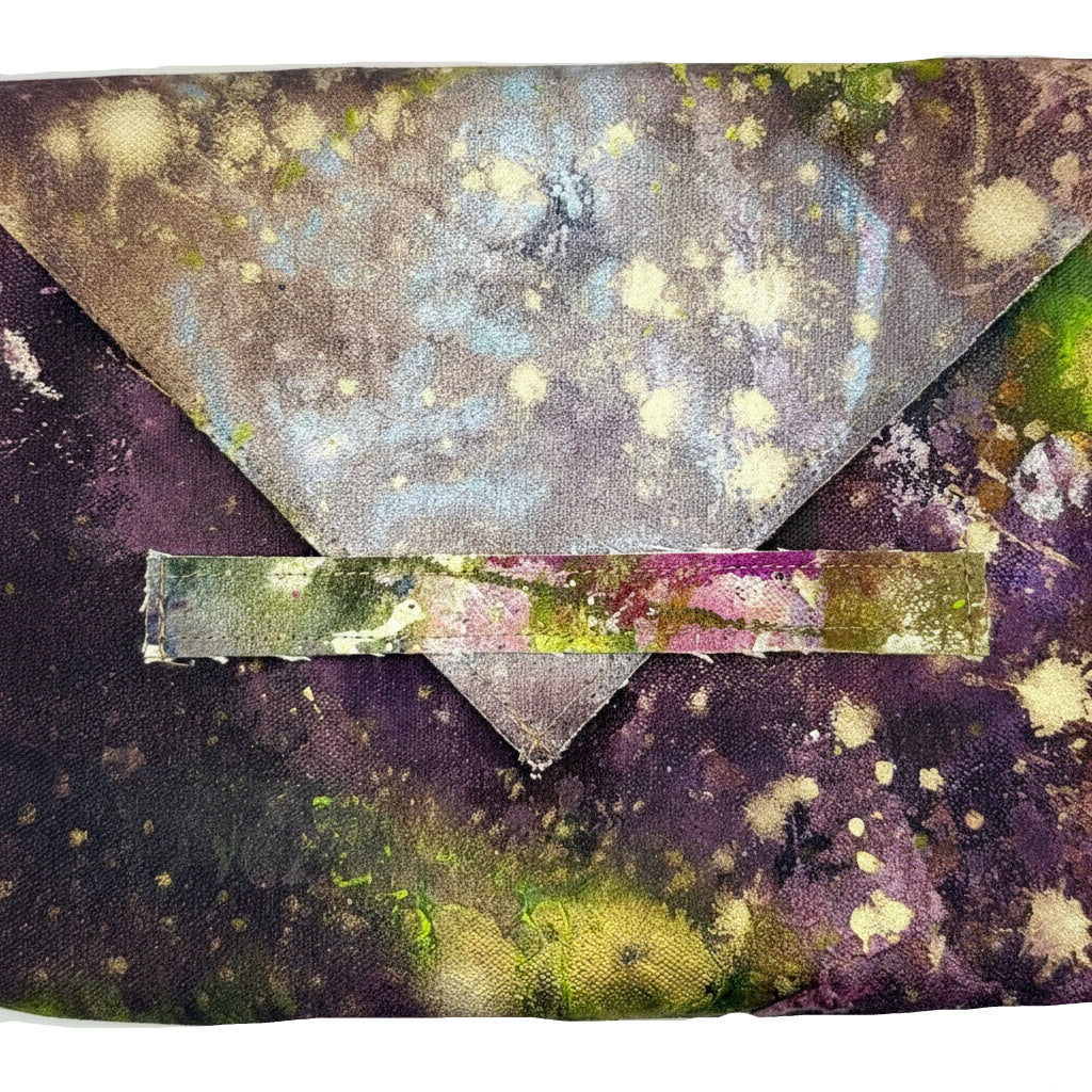 Kelly Campbell x Sara Carter 11/40