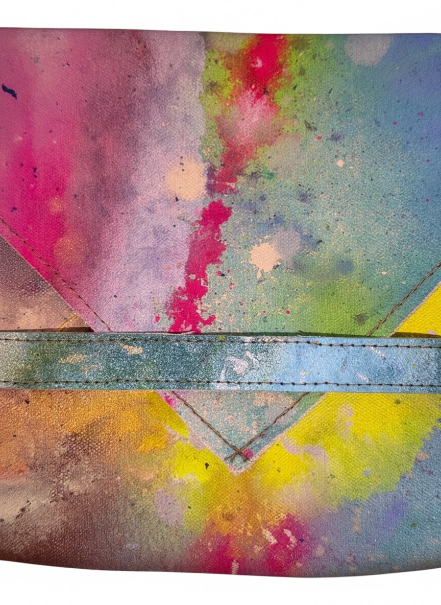 Kelly Campbell x Sara Carter 22/40