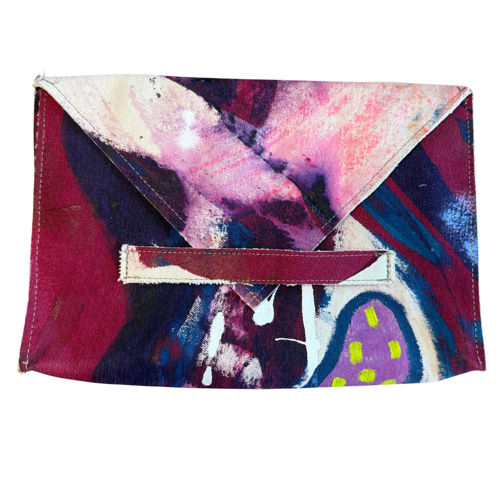 Kelly Campbell x Alexis Sones 28/40